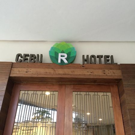 Cebu R Hotel Mabolo Екстер'єр фото