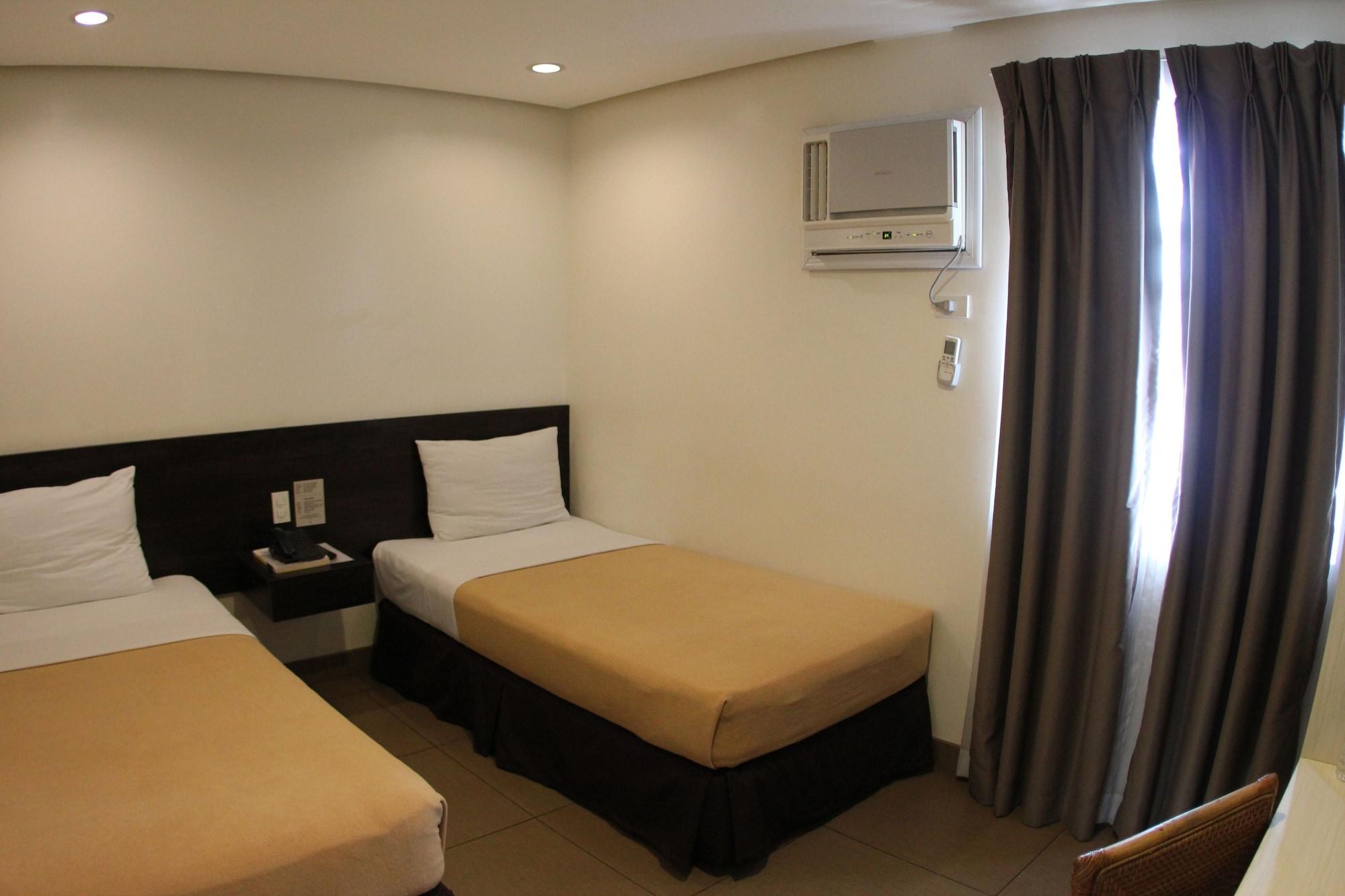 Cebu R Hotel Mabolo Екстер'єр фото