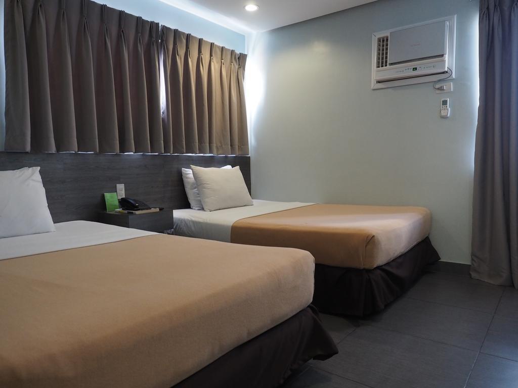 Cebu R Hotel Mabolo Екстер'єр фото