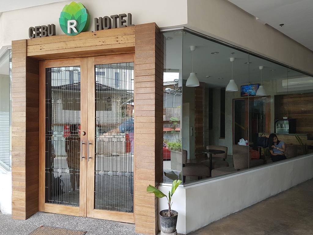 Cebu R Hotel Mabolo Екстер'єр фото