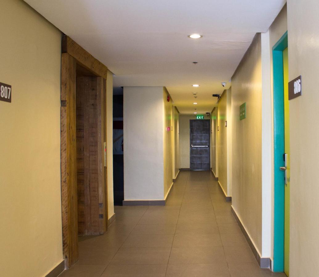 Cebu R Hotel Mabolo Екстер'єр фото
