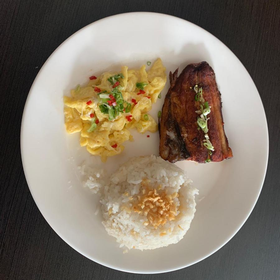 Cebu R Hotel Mabolo Екстер'єр фото